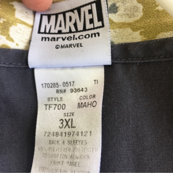 Marvel Ultimate Spider-Man  Mens Scrub Pullover Shirt Medical Nursing CNA Sz 3XL - Picture 4 of 5